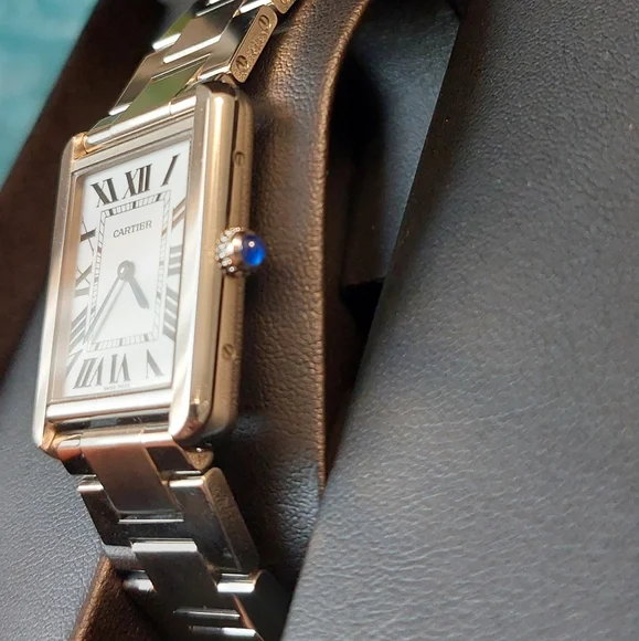 Cartier Tank Solo Large Stainless Steel Watch - Picture 4 of 10